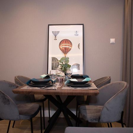 Luxury Cozy 2 Bdr Downtown Apt.2 บูดาเปสต์ ภายนอก รูปภาพ