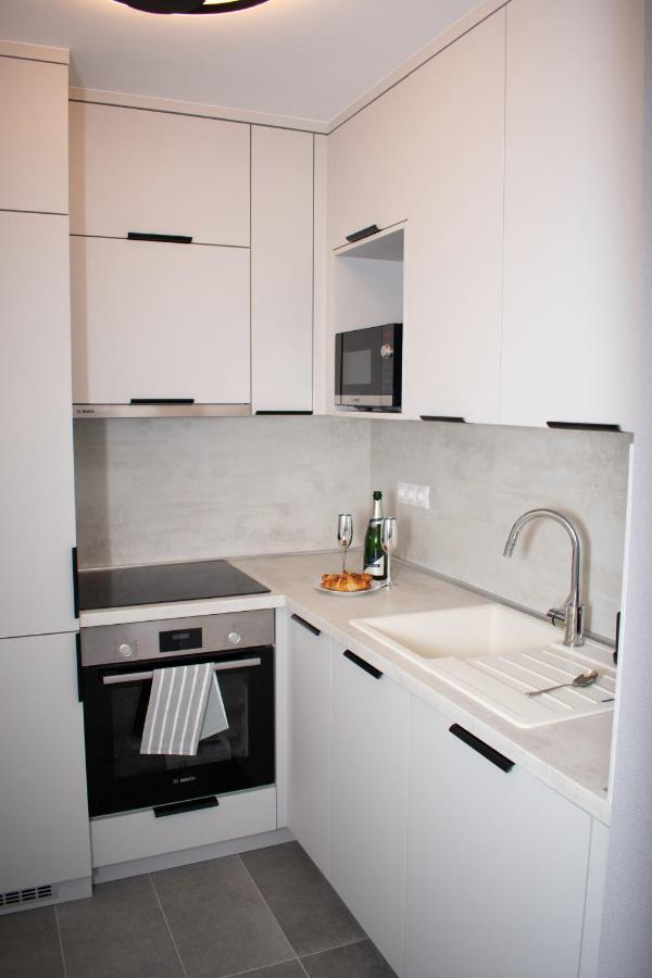 Luxury Cozy 2 Bdr Downtown Apt.2 บูดาเปสต์ ภายนอก รูปภาพ